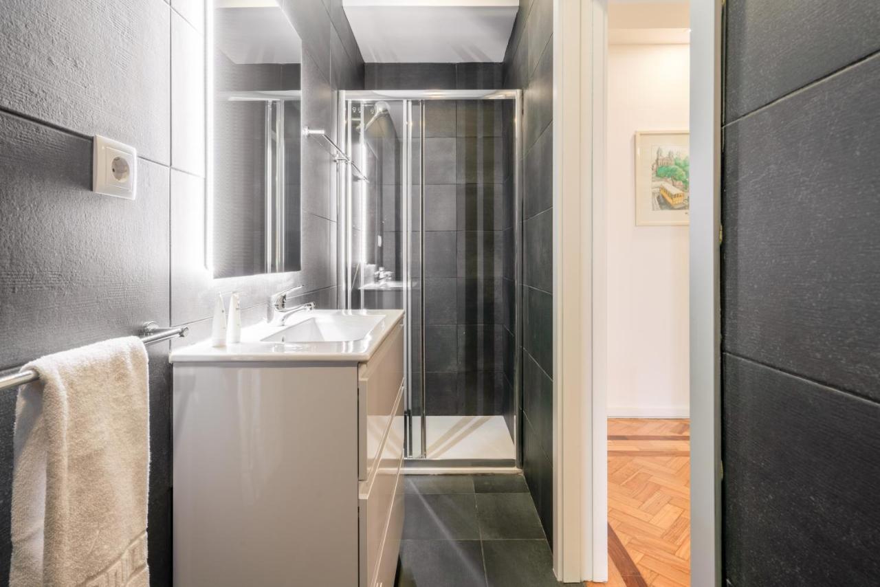 Host Wise - Spacious Fresh Flat W Terrace - Near Sea Espinho  Bagian luar foto