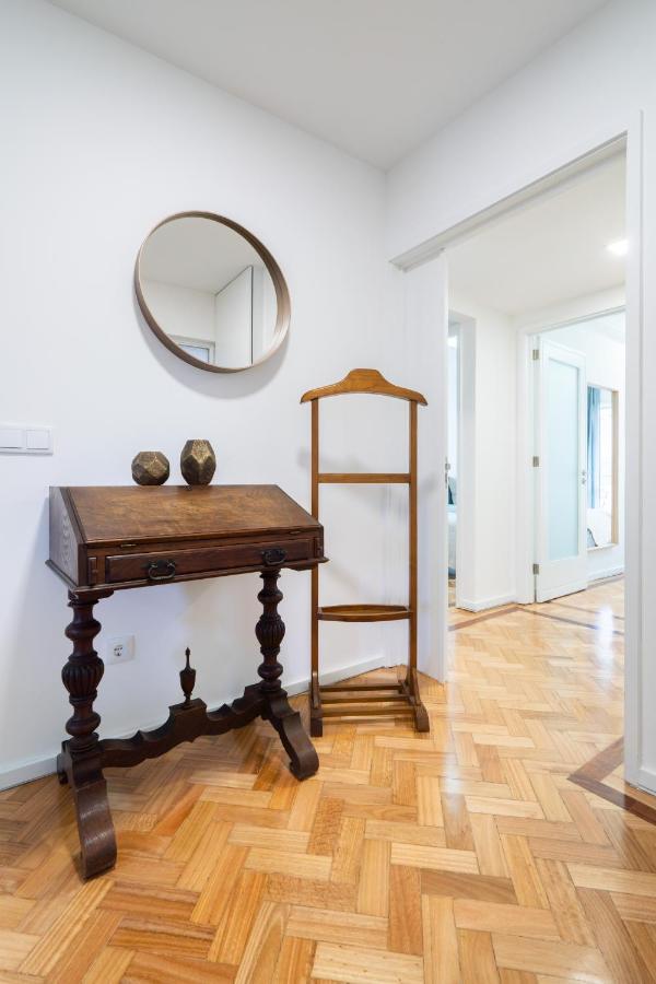 Host Wise - Spacious Fresh Flat W Terrace - Near Sea Espinho  Bagian luar foto