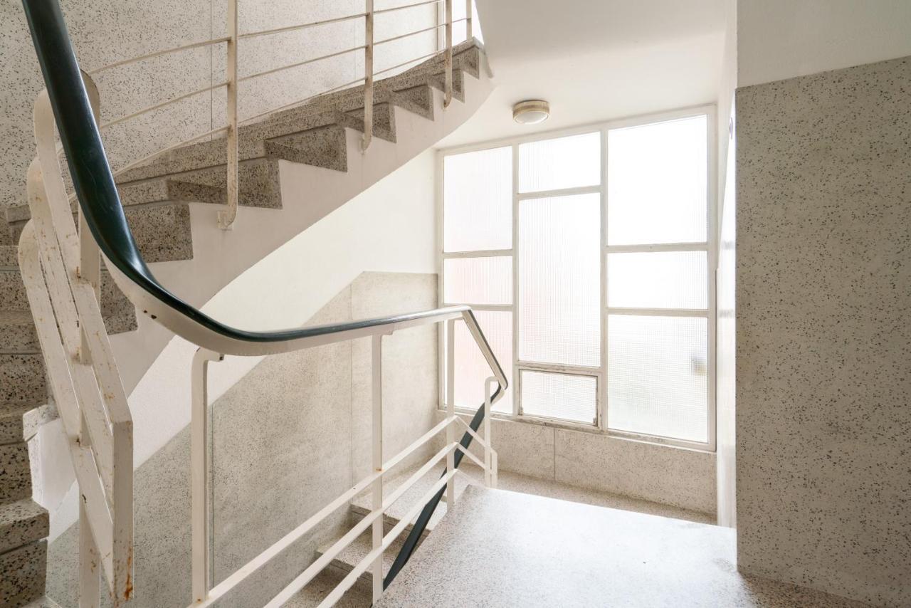 Host Wise - Spacious Fresh Flat W Terrace - Near Sea Espinho  Bagian luar foto